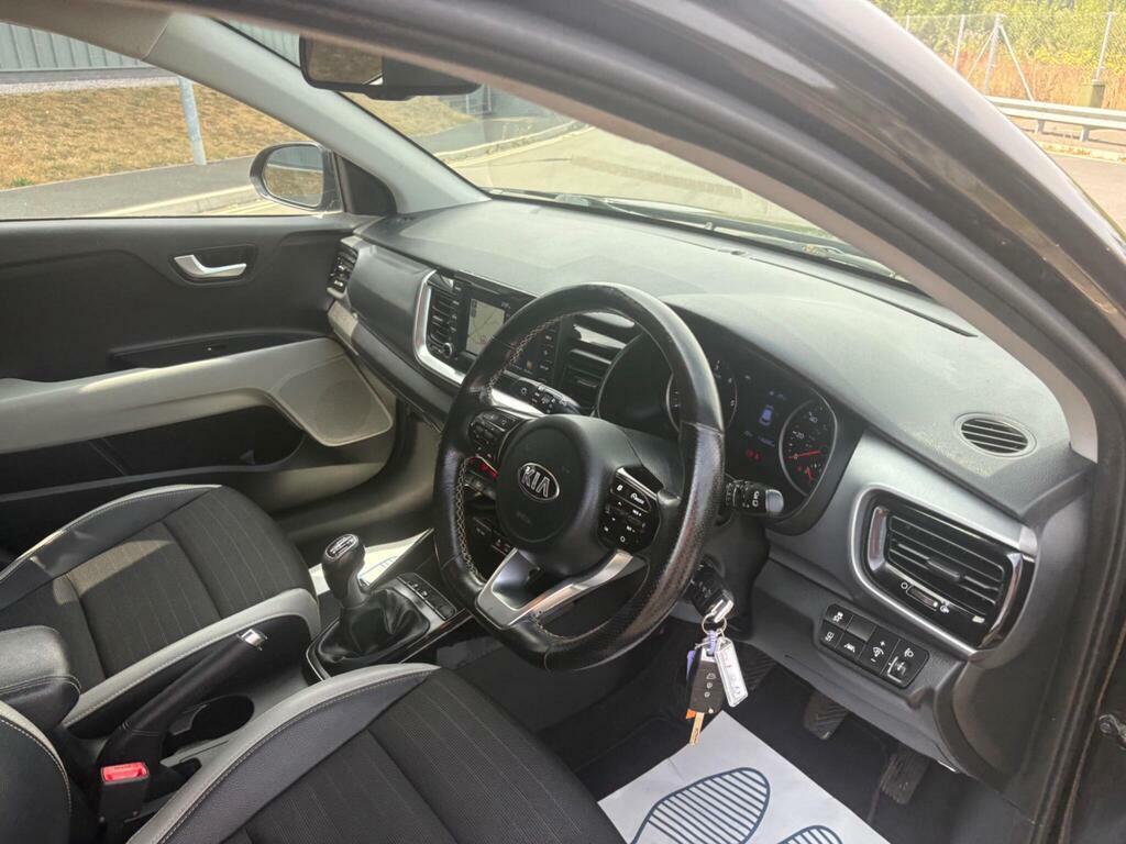 Kia Stonic 1.6 L 1.6 Crdi 2 Euro 6 Ss Red #29