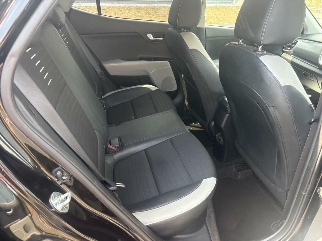 Kia Stonic 1.6 Crdi 3 Euro 6 S S Black #4