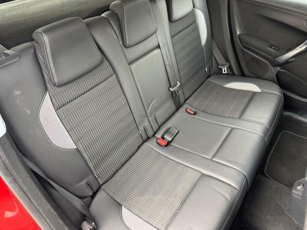 Peugeot 2008 Puretech Ss Gt Line With Panoramic Roof White #8