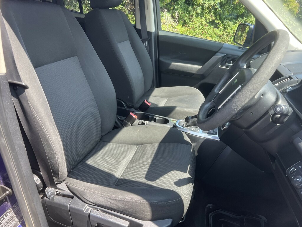 Land Rover Freelander 2 2 2011 60 Gold #21