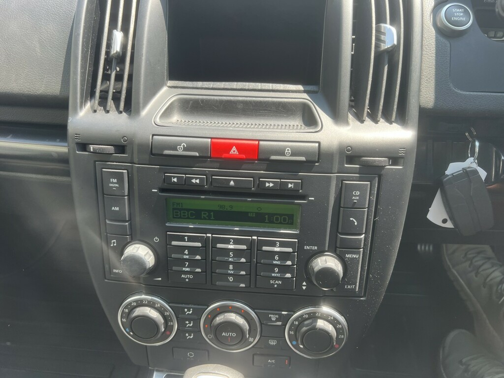 Land Rover Freelander 2 2 2011 60 Gold #23