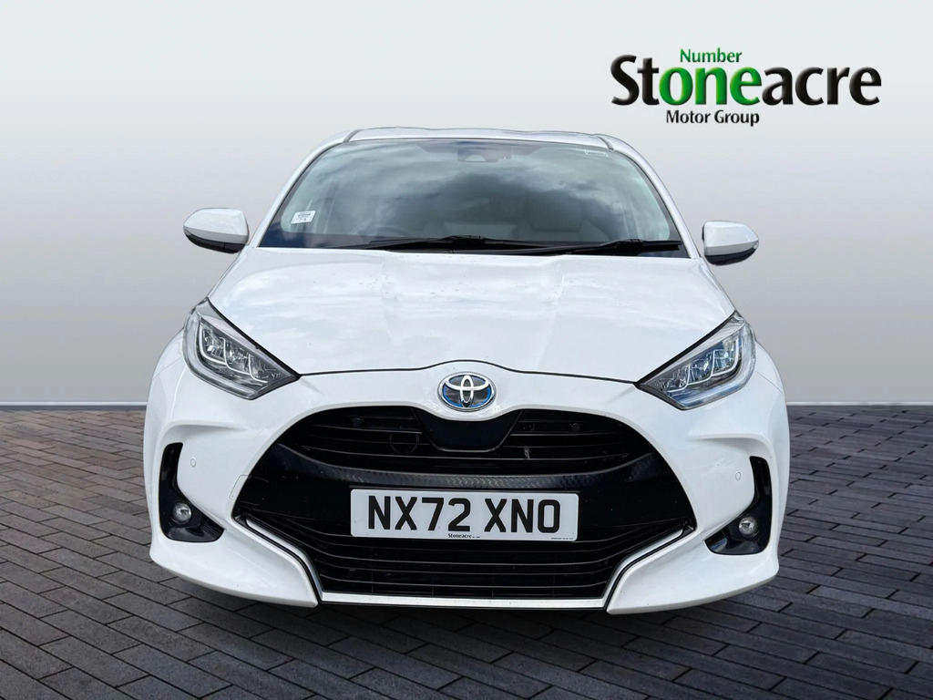 Toyota Yaris 1.5 Hybrid Excel NX72XNO White #2