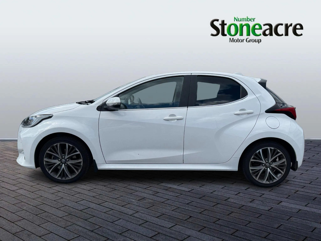Toyota Yaris 1.5 Hybrid Excel NX72XNO White #5