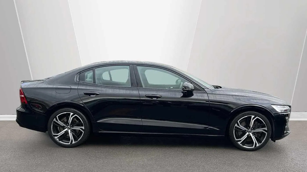 Volvo S60 2.0 B5p Plus Dark #3