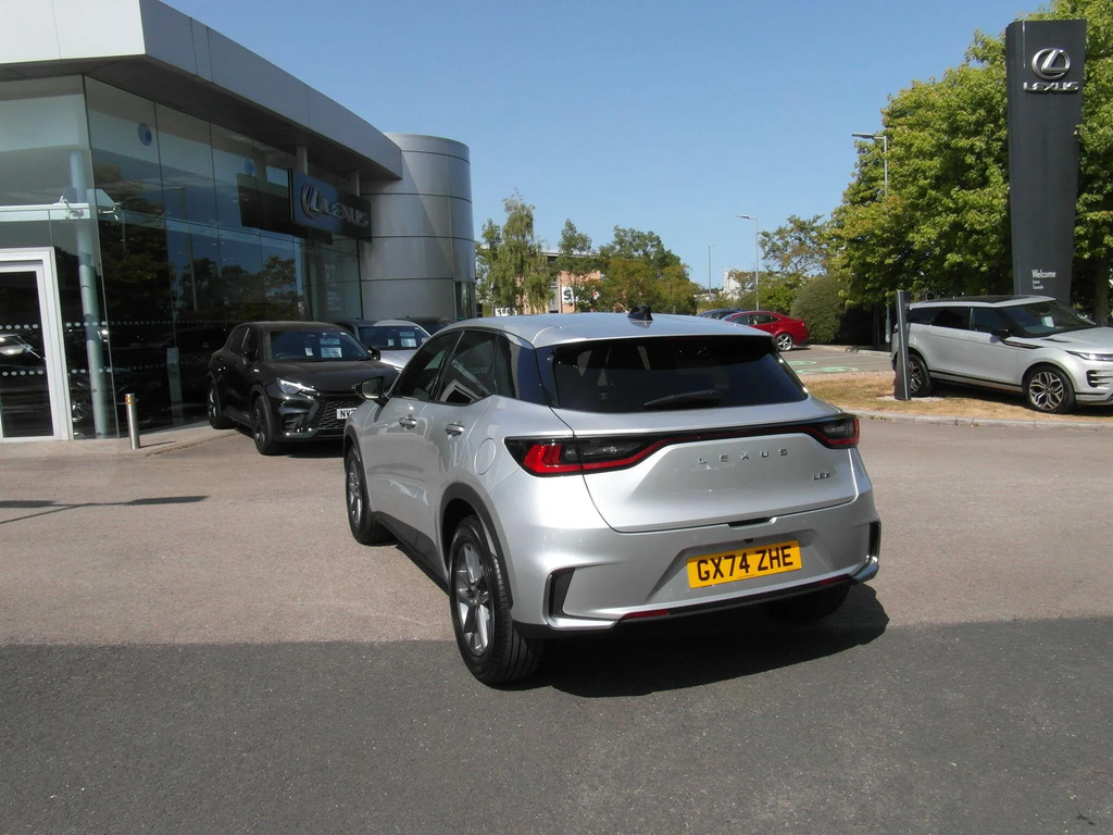 Lexus LBX 1.5 Vvt-ie Premium E-cvt Euro 6 Ss GX74ZHE #2