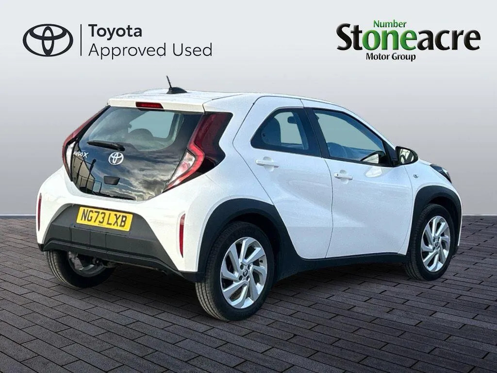 Toyota Aygo X 1.0 Vvt-i Pure NG73LXB #3