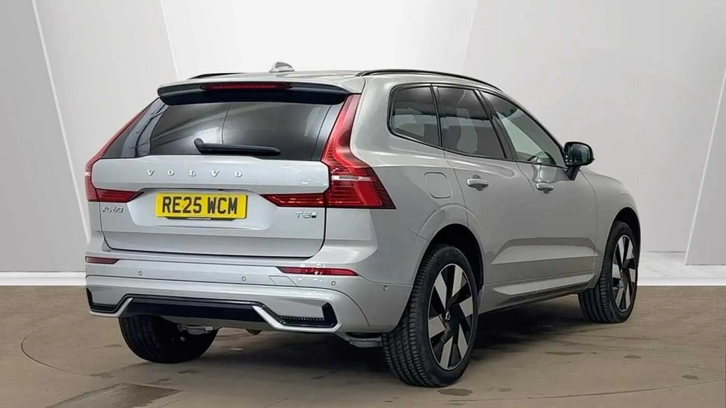 Volvo XC60 2.0H T8 18.8Kwh Ultra Dark Awd Euro 6 Ss RE25WCM #3