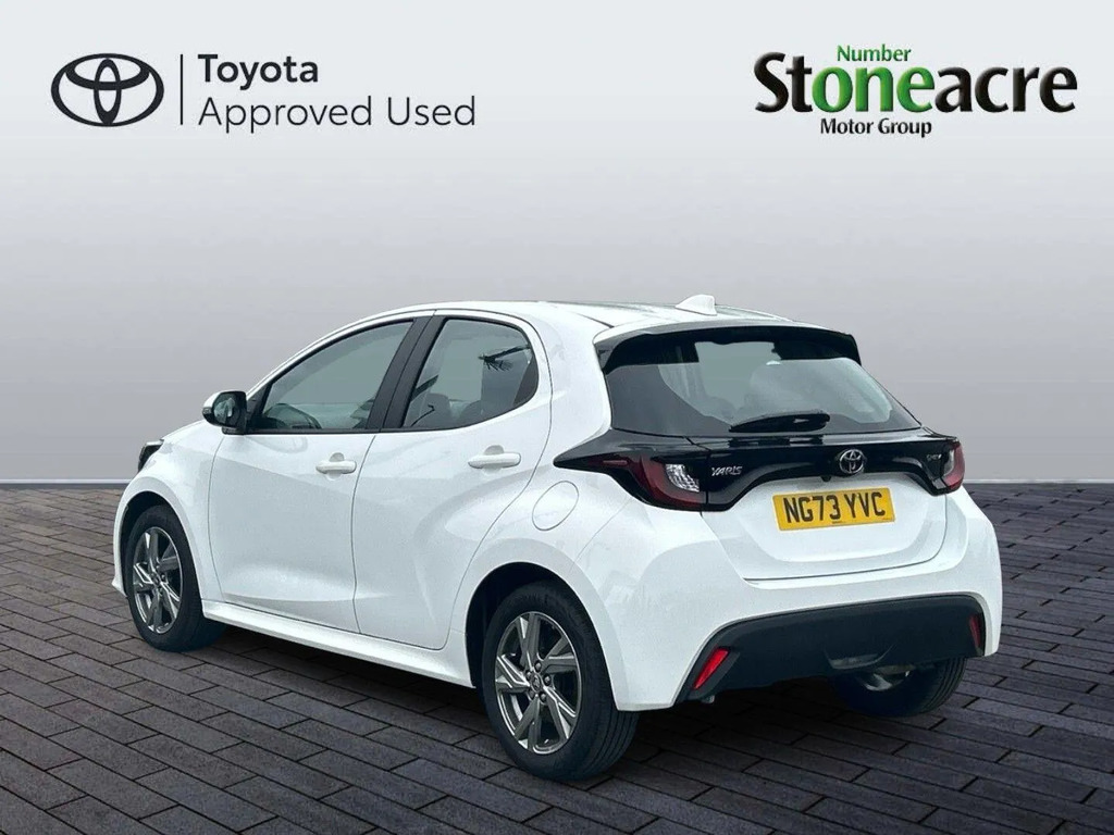 Toyota Yaris 1.5 Hybrid Icon NG73YVC #5