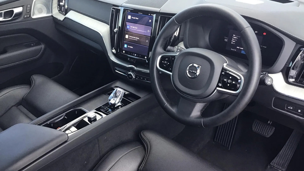 Volvo XC60 2.0H T8 18.8Kwh Ultra Bright Awd Euro 6 Ss RJ25EWY #4