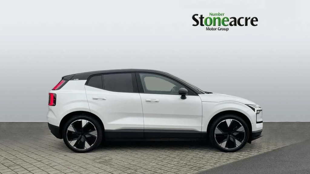 Volvo EX30 Twin Performance 69Kwh Plus Awd ND26LHU  #3