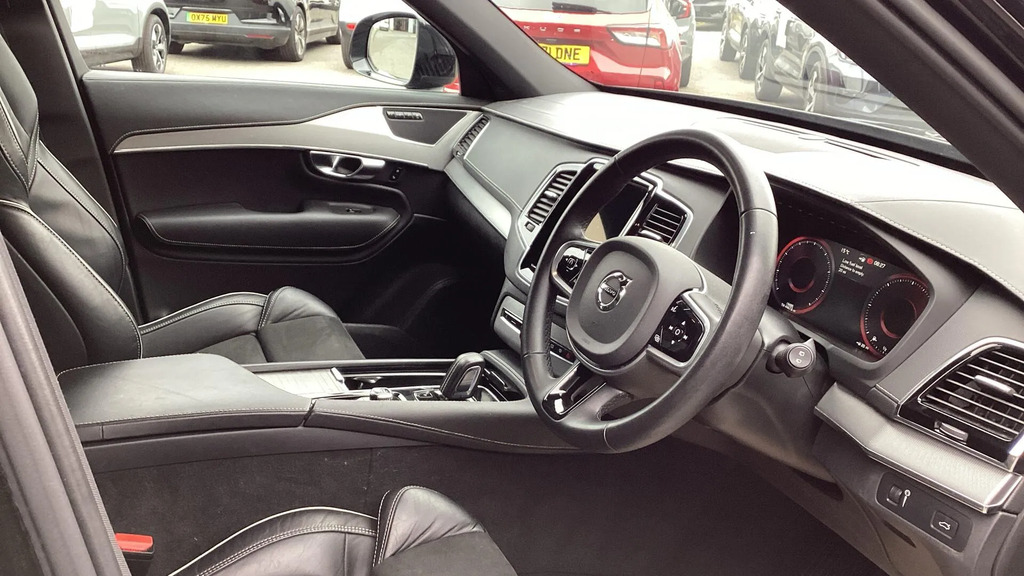Volvo XC90 2.0 B5d 235 R Design NL22VHG  #4