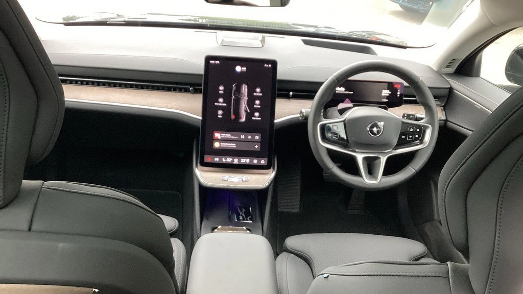 Volvo ES90 Single Motor Extended Range 92Kwh Plus Saloon YM75WMZ #5