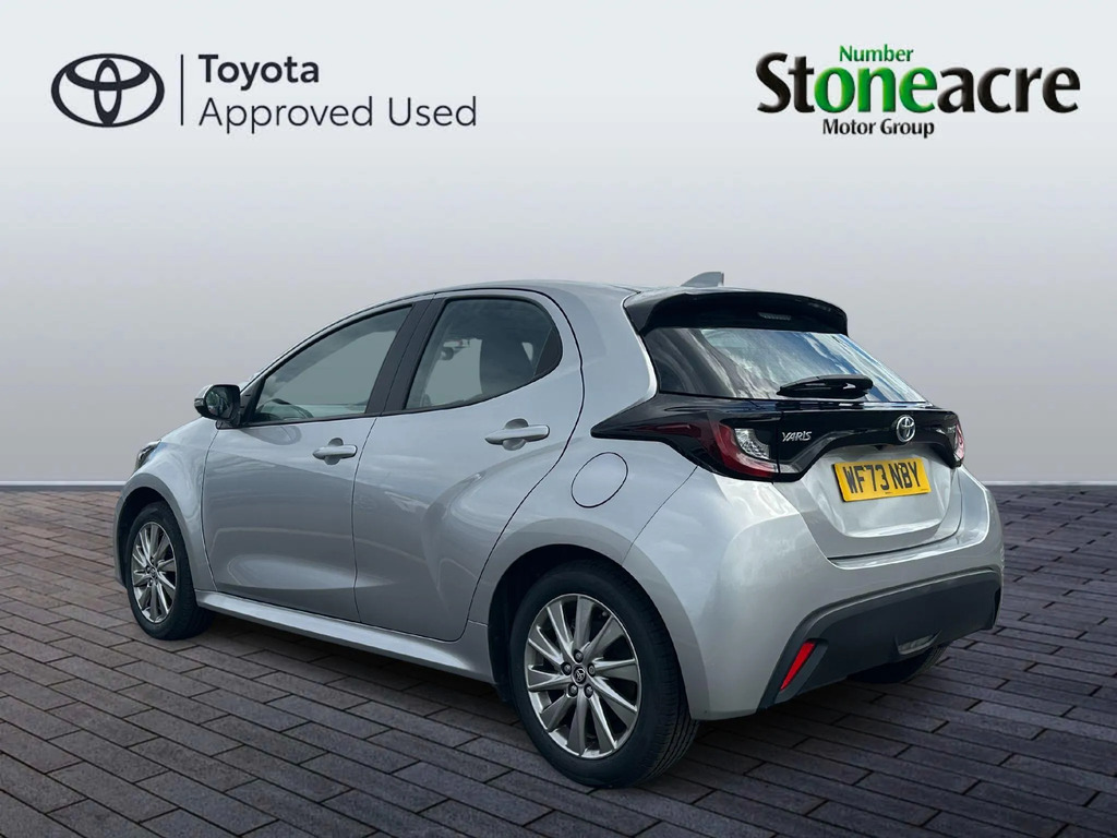 Toyota Yaris 1.5 Hybrid Icon WF73NBY #5