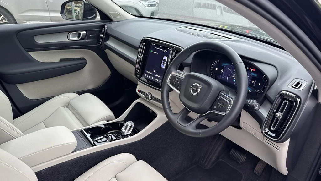 Volvo XC40 2.0 B3 Mhev Ultra Bright Dct Euro 6 Ss OY75LFV #4