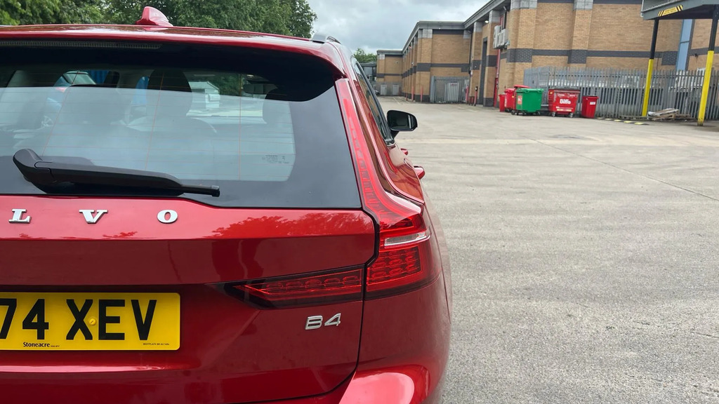 Volvo V60 V60 Plus B4 Mhev Grey #35