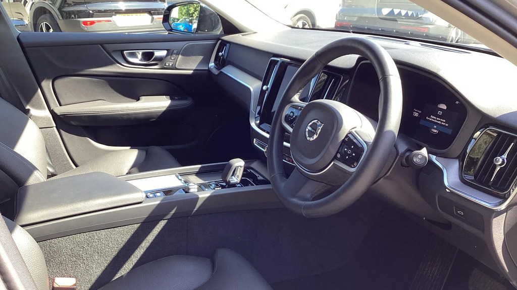 Volvo V60 2.0 B4 Mhev Ultra Dct Euro 6 Ss RA25LCG #4