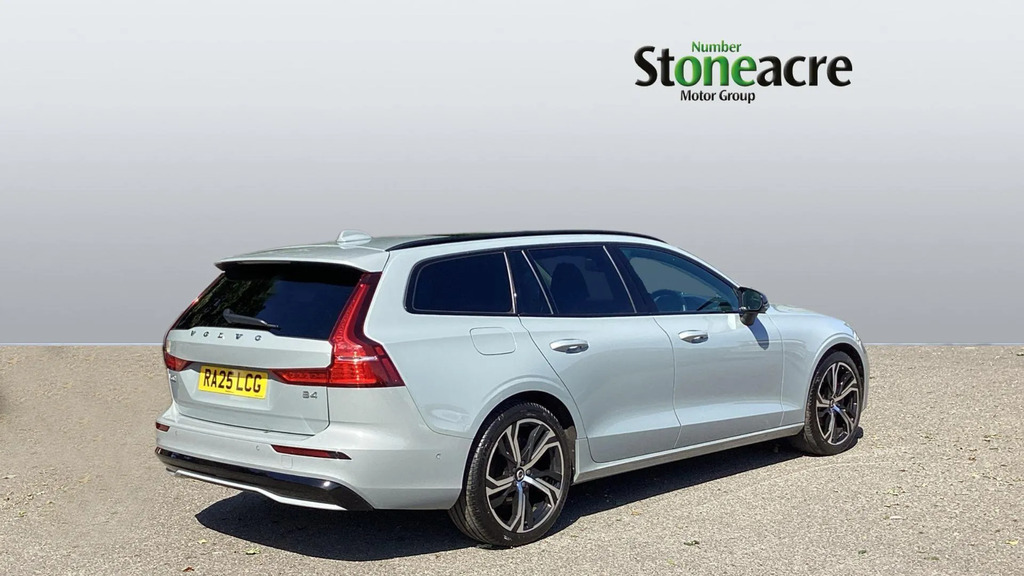 Volvo V60 2.0 B4 Mhev Ultra Dct Euro 6 Ss RA25LCG #2