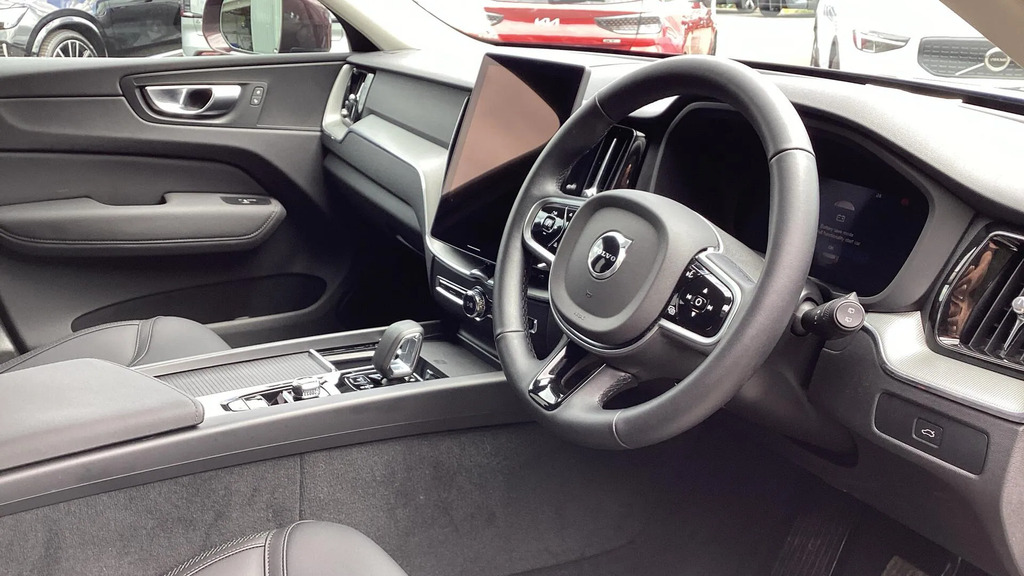 Volvo XC60 2.0 B5 Mhev Core Awd Euro 6 Ss RF25YHJ #4
