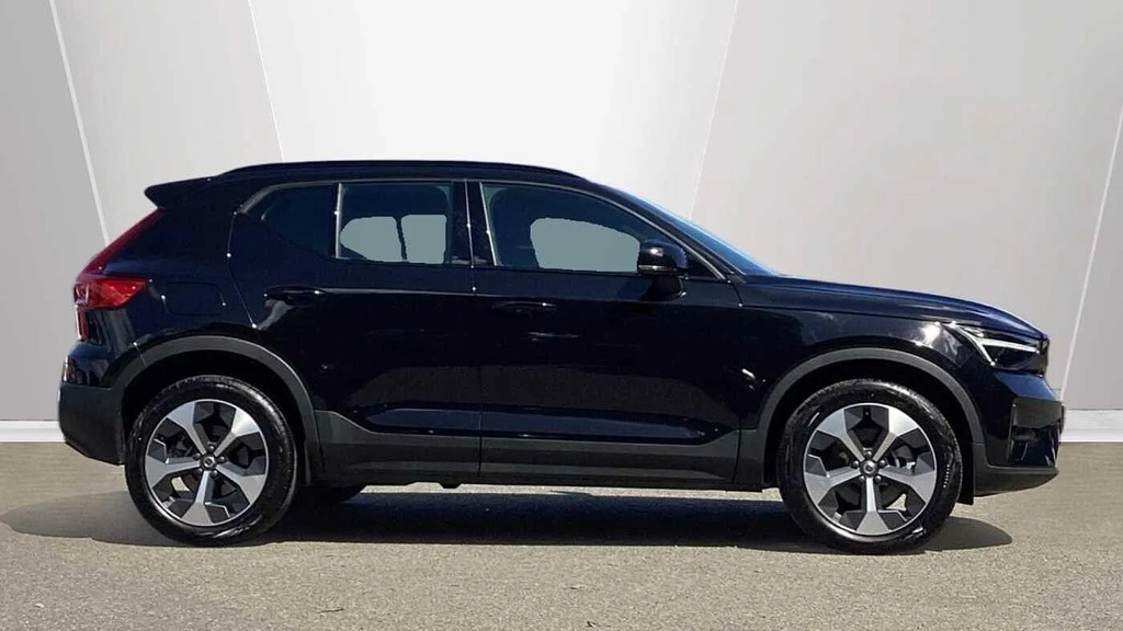 Volvo XC40 2.0 B4p Plus Dark #3
