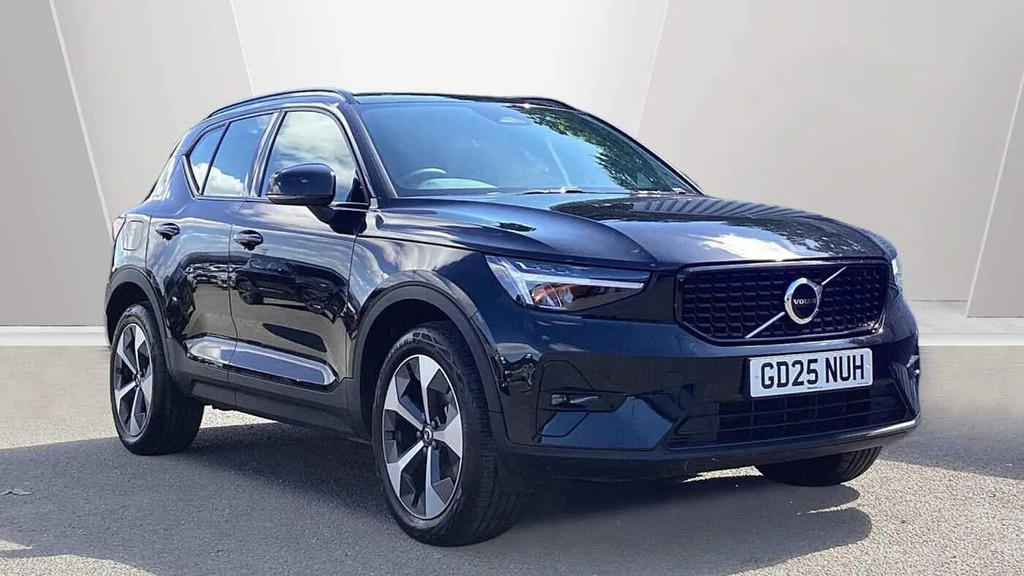 Volvo XC40 2.0 B4p Plus Dark