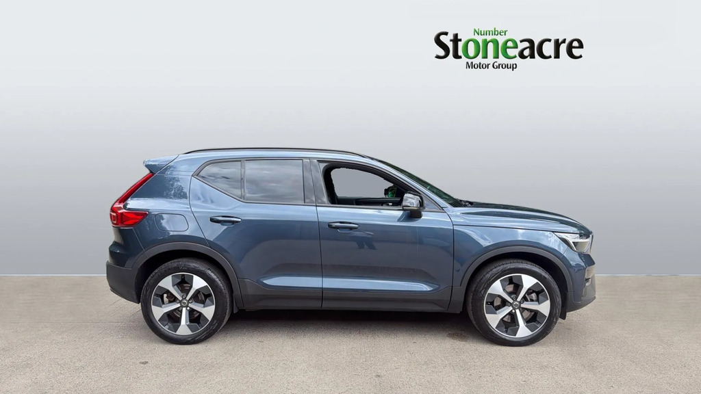 Volvo XC40 2.0 B4p Plus Dark RF25EUX #3