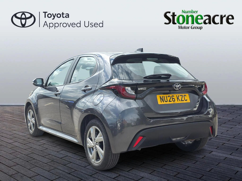 Toyota Yaris 1.5 Hybrid Icon NU26KZC #4