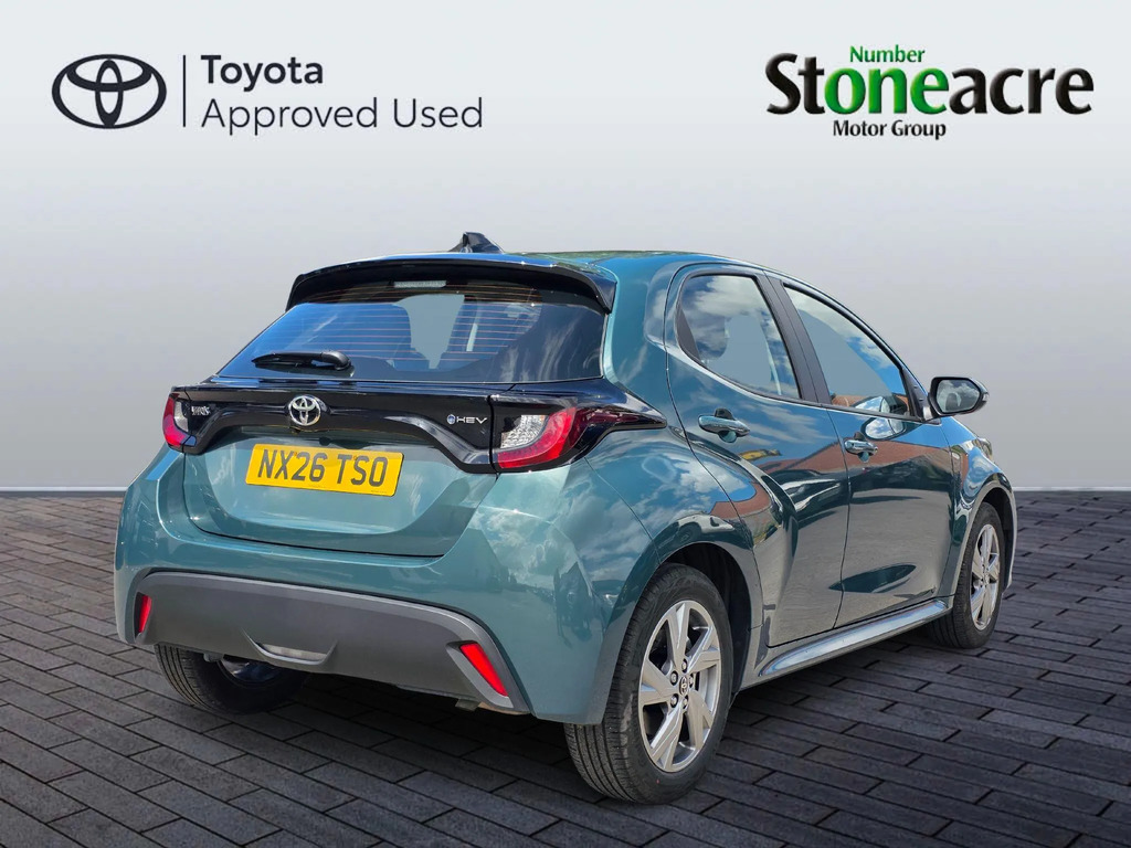 Toyota Yaris 1.5 Hybrid Icon NX26TSO #2