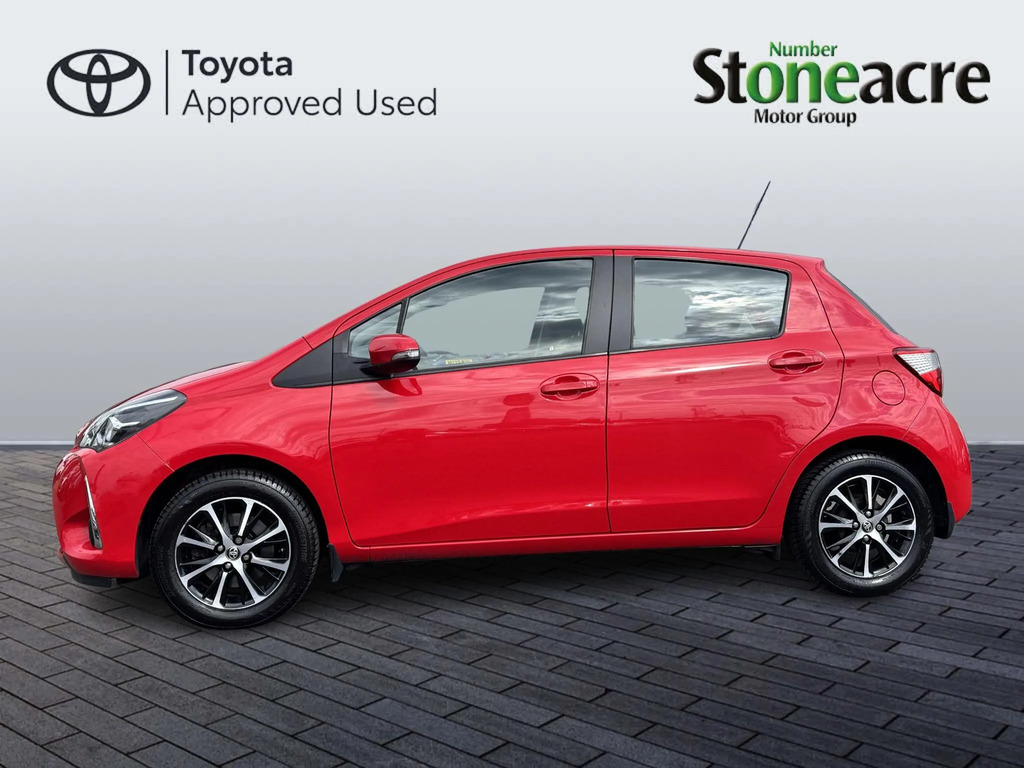 Toyota Yaris 1.5 Vvt-i Icon Tech Euro 6 Red #6