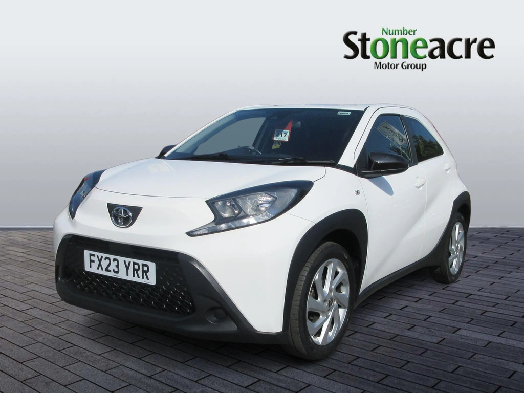 Toyota Aygo X 1.0 Vvt-i Pure #3