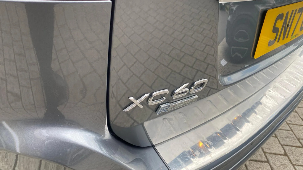 Volvo XC60 2.0 D5 Powerpulse Inscription Pro Awd G Tronic Red #34