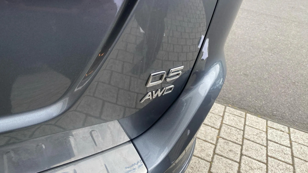 Volvo XC60 2.0 D5 Powerpulse Inscription Pro Awd G Tronic Red #36