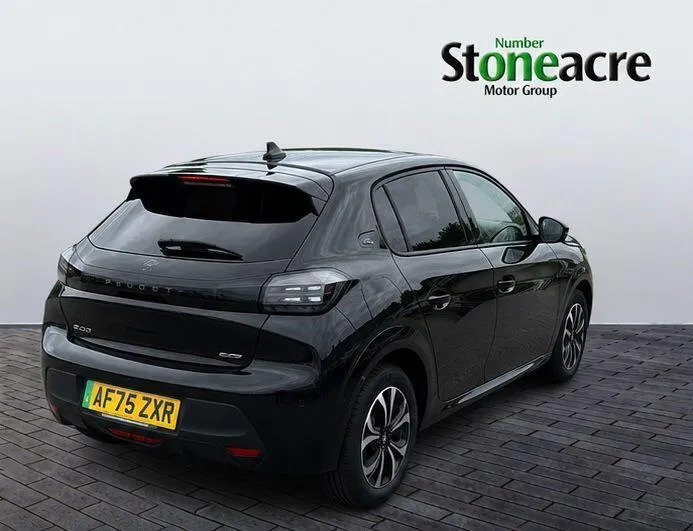 Peugeot e-208 50Kwh Allure 7.4Kw Charger #4