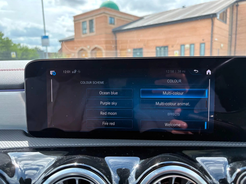 Mercedes-Benz CLA Class 1.3 Cla250e 15.6Kwh Amg Line Night Edition Premiu LD23OEH Red #40