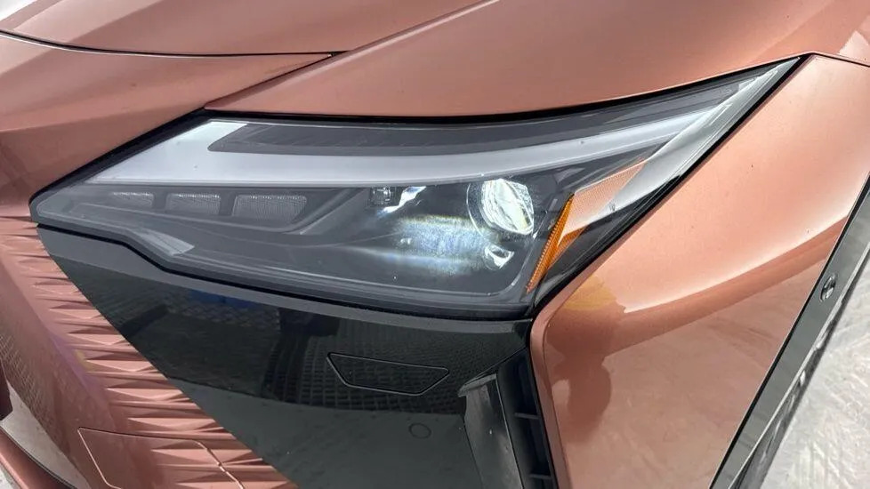 Lexus RZ 450E 230Kw Direct4 Takumi 71 Kwh Blue #26