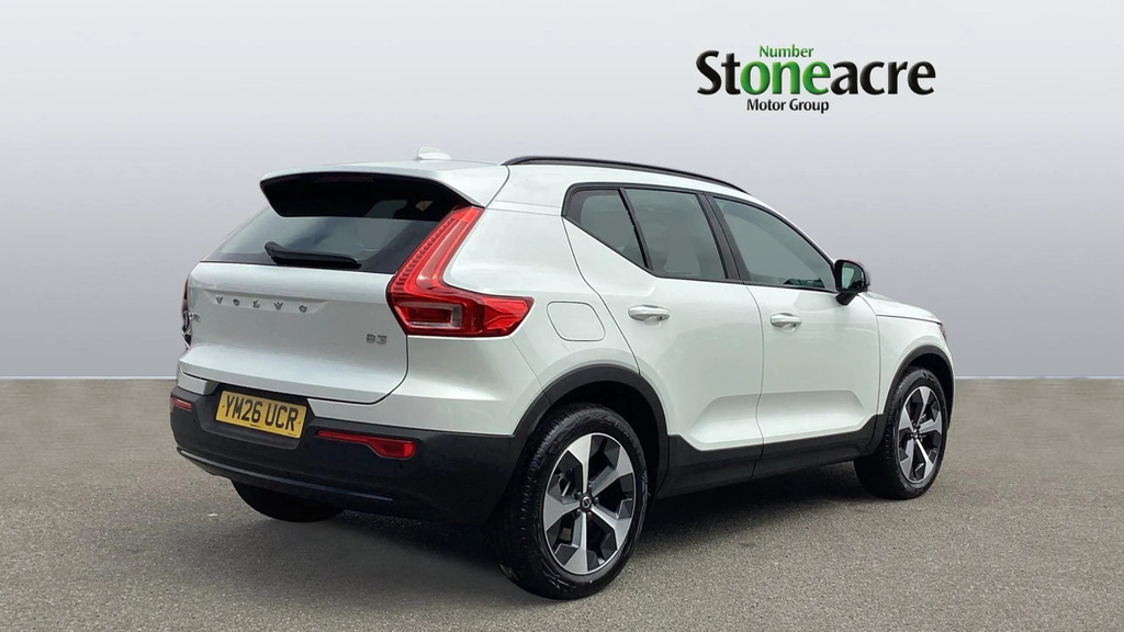 Volvo XC40 2.0 B3p Plus Dark #2