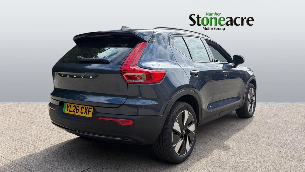 Volvo EX40 Single Motor Extended Range 82Kwh Plus Pro  #2