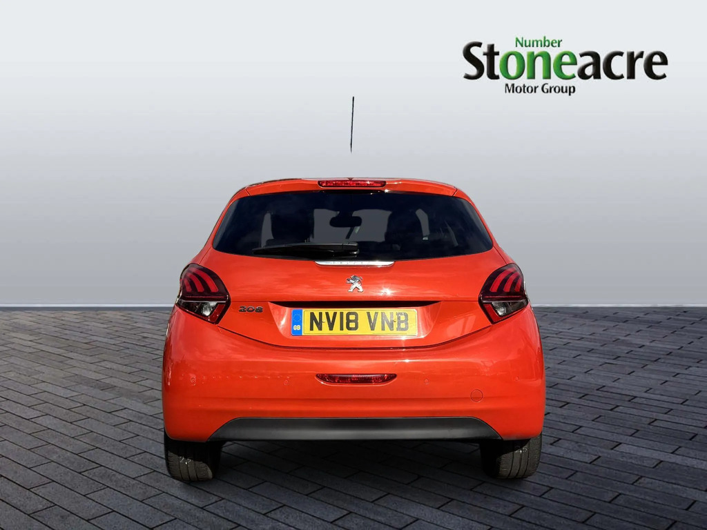 Peugeot 208 1.2 Puretech 110 Allure Eat6 Red #4
