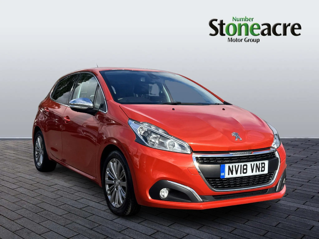 Peugeot 208 1.2 Puretech 110 Allure Eat6 Red #1
