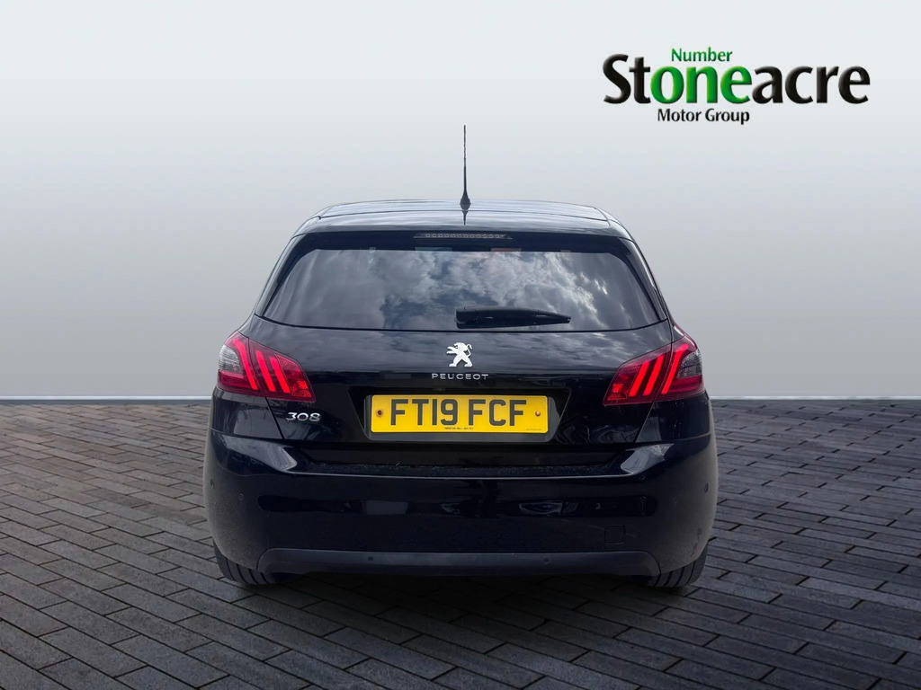 Peugeot 308 1.2 Puretech Tech Edition Hatchback #6