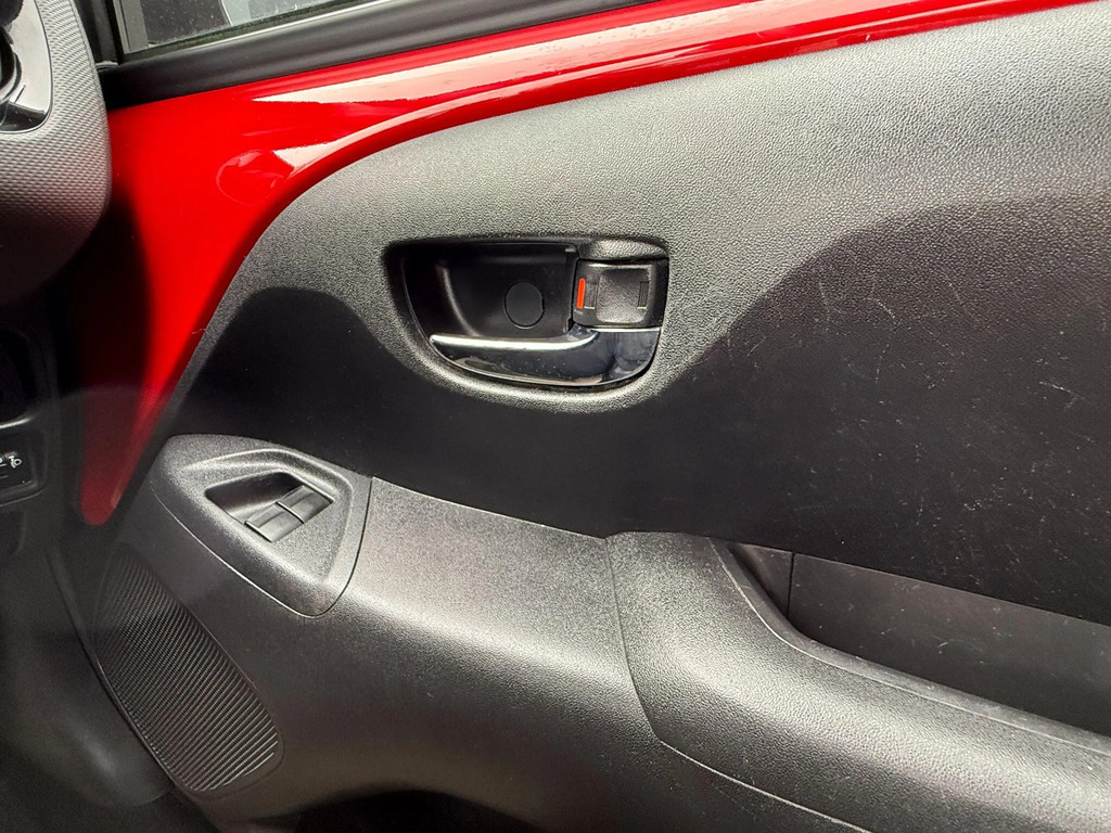 Peugeot 108 1.0 Allure Euro 6 Ss  #27