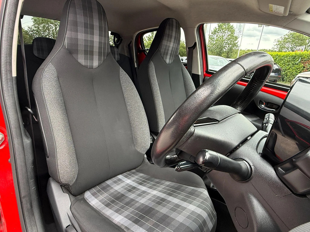 Peugeot 108 1.0 Allure Euro 6 Ss  #18