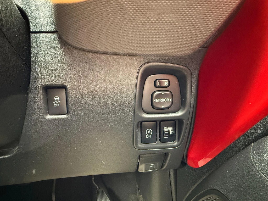 Peugeot 108 1.0 Allure Euro 6 Ss  #28