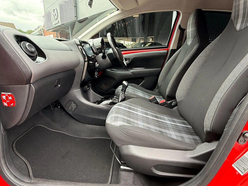 Peugeot 108 1.0 Allure Euro 6 Ss  #21