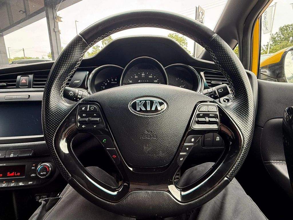 Kia Ceed 1.6 Crdi Gt Line Sportswagon Eur White #9