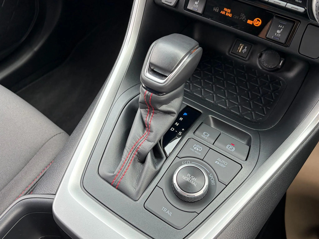 Toyota Rav 4 2.5 Phev Design Cvt Estate White #10