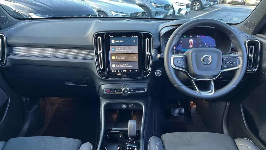 Volvo XC40 2.0 B3p Plus Dark  #5