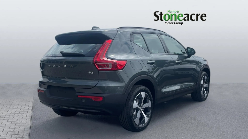 Volvo XC40 2.0 B3p Plus Dark YM26RZG #2