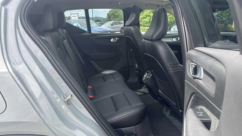 Volvo XC40 2.0 B3 Mhev Ultra Dark Dct Euro 6 Ss #6