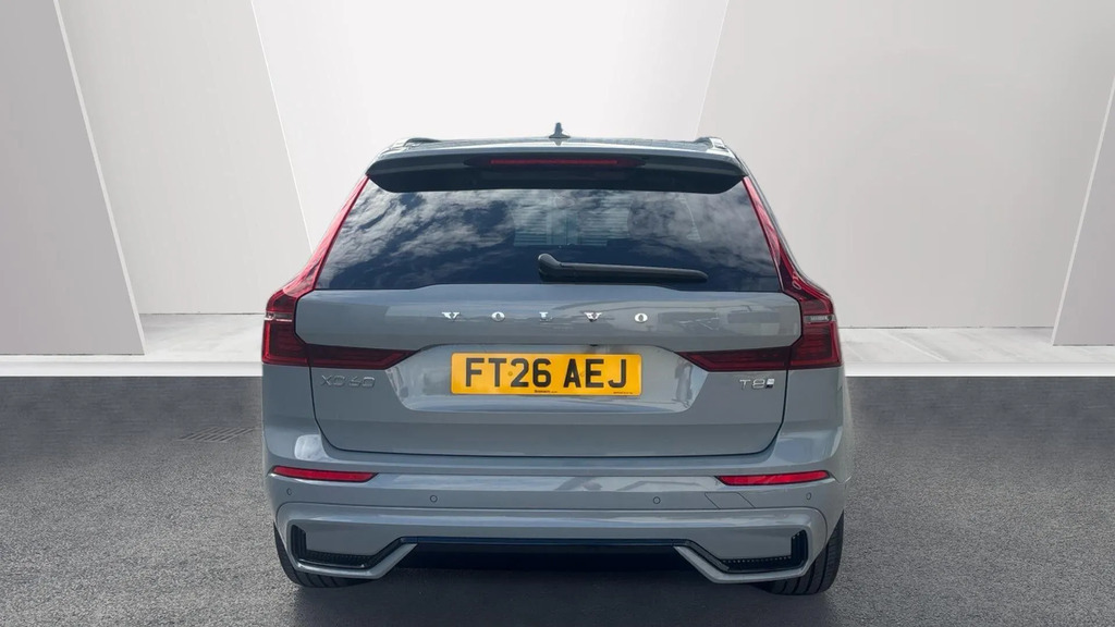 Volvo XC60 Black Edition Ultra, T8 Awd Plug-in Hybrid, Electr Blue #7