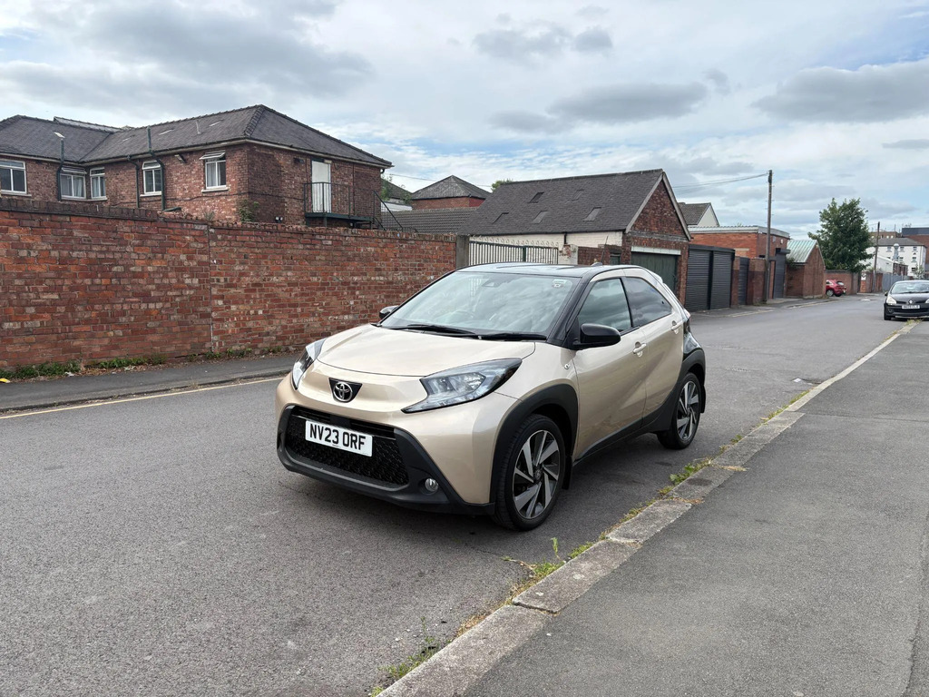 Toyota Aygo X 1.0 Vvt-i Edge #3